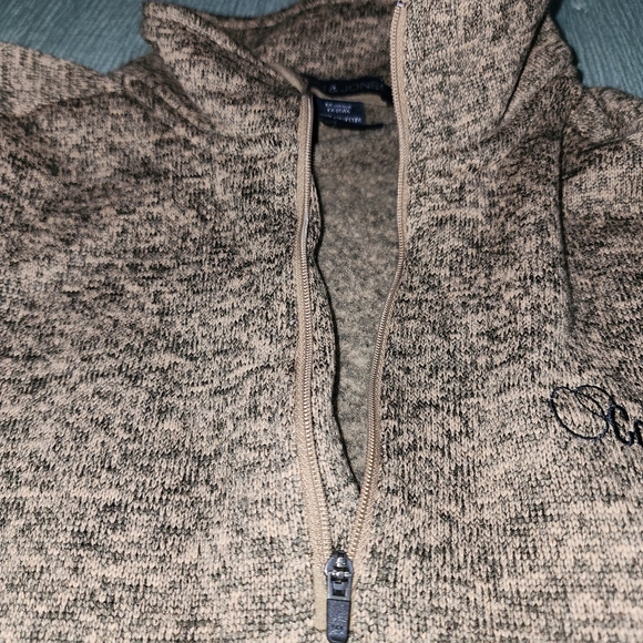 Devon&Jones Men's Beige Pullover Sweater - Picture 6 of 11